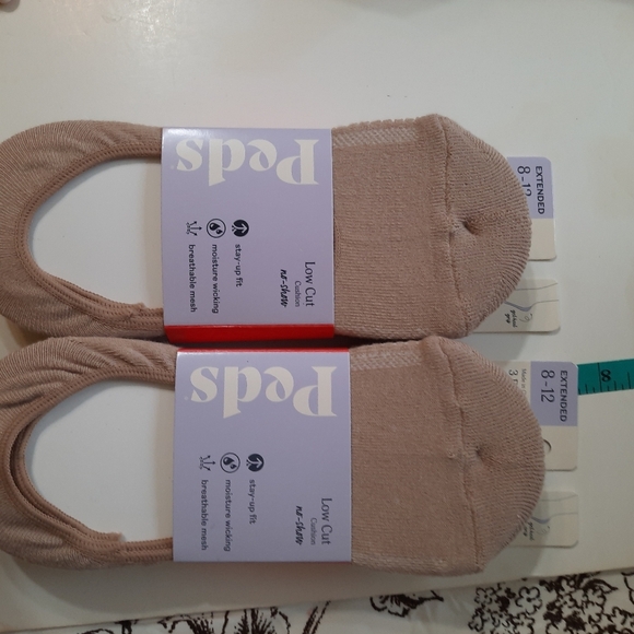 New Peds Womens Low Cut Socks Nude Color 8-12 - Picture 5 of 7
